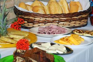 Đồ ăn tại/gần quán trọ