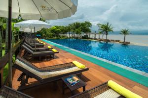 Bazén v ubytování Islanda Hideaway Resort nebo v jeho okolí