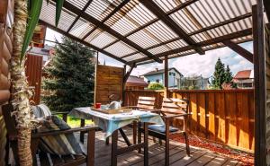 Balkón nebo terasa v ubytování Apartments Brunarica