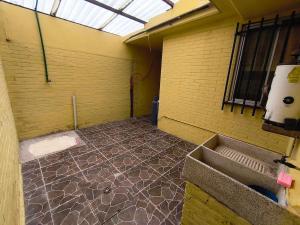 an empty room with ailed floor in a building at Alojamiento en Tlaxco in Tlaxco de Morelos +17 photos
