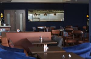 مطعم أو مكان آخر لتناول الطعام في Waterfront Hotel Dungloe