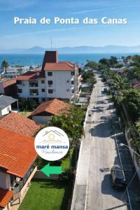 a street in ponta de ponta da cannes at Mare Mansa Residence in Florianópolis