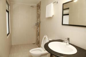 Koupelna v ubytování Taleju Boutique Hotel