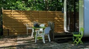 City Farmer Farmyard Stays, Sleep Easy, Stay Rural, Explore Amsterdam