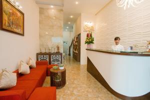 Επισκέπτες που μένουν στο Smile Hotel