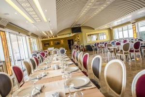 Restaurace v ubytování Altın Otel & Spa Balıkesir