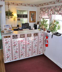 De lobby of receptie bij Central Motel