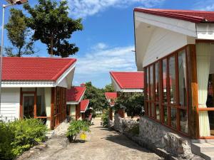 Dining and leisure area at Alicia Resort, Alicia resort