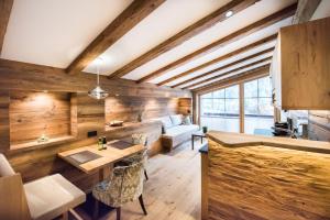 Posezení v ubytování Pepi's Suites - Lechtal Apartments + 37 fotografií