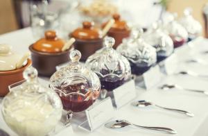 Gallery image of Chalés Montanha Pousada in São Bento do Sapucaí +24 photos