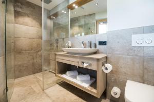 Koupelna v ubytování Pepi's Suites - Lechtal Apartments