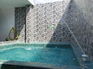 Piscina a VaRI o a prop