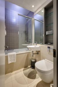 Ένα μπάνιο στο Hotel 55