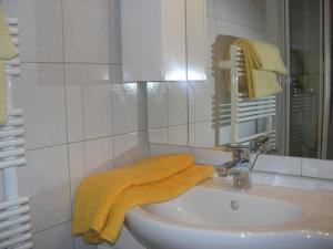 Łazienka w obiekcie Stoanahof