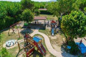 an aerial view of a park with a playground at Centro Vacanze Camping Spinnaker in Marina Palmense