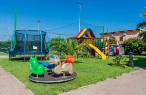 Ο χώρος παιχνιδιού για παιδιά στο Residence Villaggio Alemia