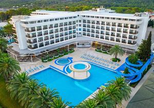 Gallery image of Ozkaymak Marina Hotel - Ultra All Inclusive in Kemer
