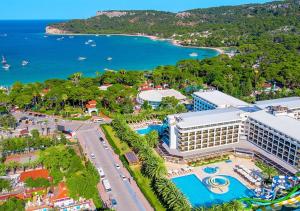 Gallery image of Ozkaymak Marina Hotel - Ultra All Inclusive in Kemer