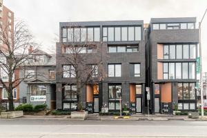 Gallery image of Private unit near High Park FIFA World Cup in Toronto