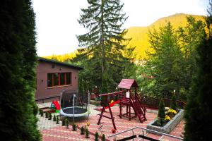 Zdjęcie z galerii obiektu Royal Boutique Hotel Poiana Brasov w mieście Poiana Brașov