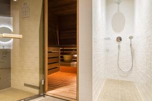 Koupelna v ubytování Hotel Peteani + 37 fotografií