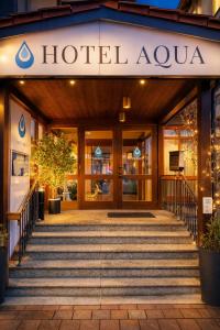 Facaden eller indgangen til Hotel Aqua
