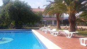 Bazén v ubytovaní Hotel Plaza Miami - Sólo Adultos alebo v jeho blízkosti
