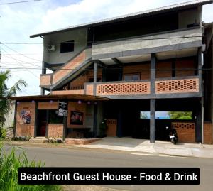 a restaurant guest house food and drink at Beachfront Guest House Pacitan in Tamperan +9 photos