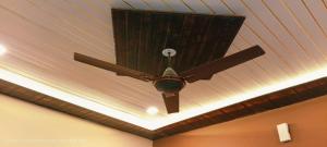 Gallery image of DLA Hotel Rooms and Restaurant in Fatehpur City
