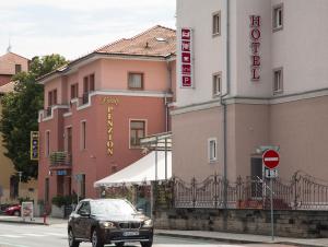 Budova, v ktorej sa hotel nachádza