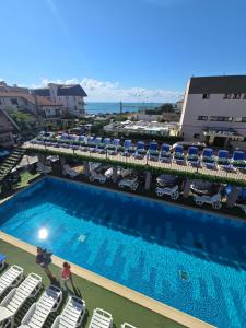 an overhead view of the pool at a resort at VILA APROAPE DE MARE/ LA CASTEL in Costinesti