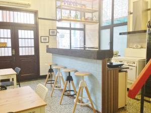 Kuhinja ili čajna kuhinja u objektu With Inn Hostel