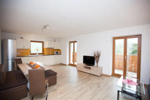 Η κουζίνα ή μικρή κουζίνα στο Appartement Bachguter