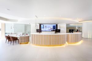 Кухня или мини-кухня в Tigotan Lovers & Friends Playa de las Americas - Adults Only (+18)
