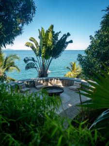 a view of the ocean from a resort at Jardin Vanille in Anjiabe