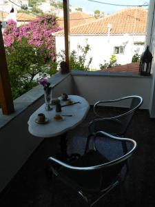A balcony or terrace at Lemon House
