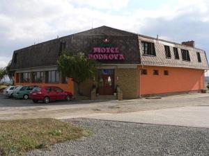 Budova, v ktorej sa motel nachádza