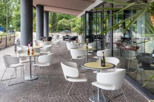 Lounge nebo bar v ubytování Sotel Nomentana Roma