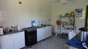 Kuchyň nebo kuchyňský kout v ubytování Tralka B&B