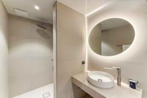 Gallery image of Sinchon Hotel GAEUL in Seoul