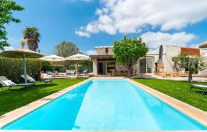 an image of a swimming pool at a villa at Es Collet De Manacor in Manacor