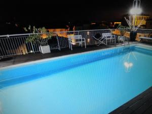 Bazén v ubytovaní Hotel Corallo alebo v jeho blízkosti