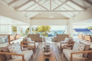 Ruang duduk di CaranaBeach
