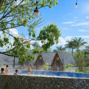 Gallery image of Giáp Hoài Homestay Suối Khoáng Nóng Bản Hốc in Yên Bái