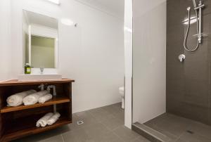 Koupelna v ubytování Gallery Hotel
