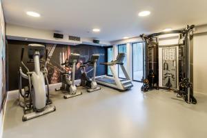 Fitness center at/o fitness facilities sa Martin's Red