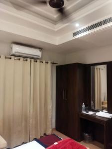 Gallery image of Hotel golden deep in Rāe Bareli