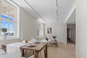 Svetainės erdvė apgyvendinimo įstaigoje Onsala Herrgård B&B dar 76 nuotraukos