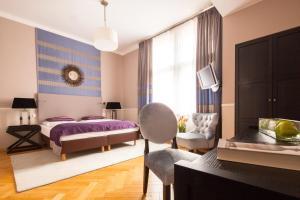 Postel nebo postele na pokoji v ubytování Hotel Elba am Kurfürstendamm - Design Chambers