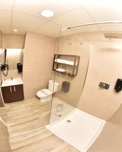 Koupelna v ubytování Hotel Zen Airport